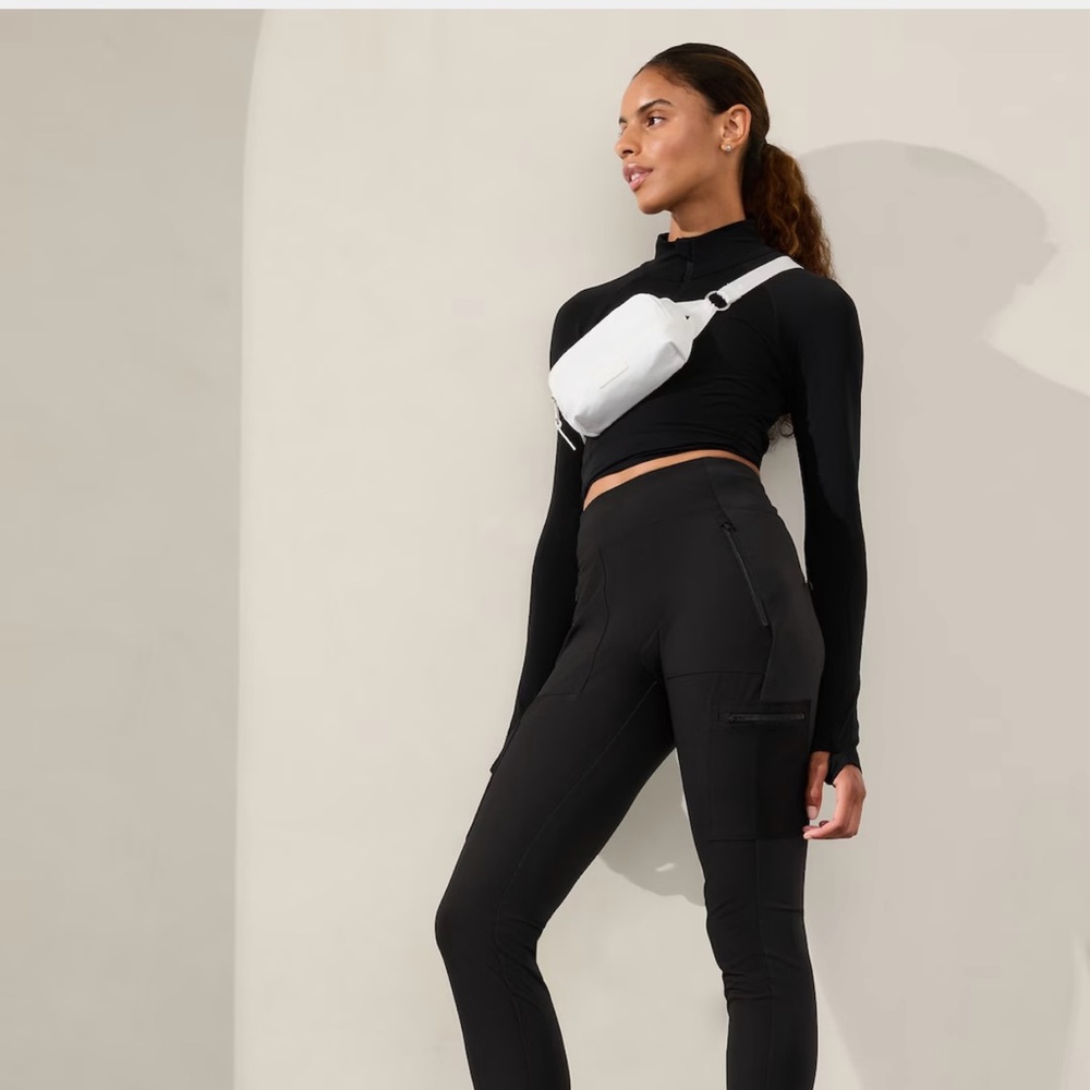 ATHLETA HEADLANDS HYBRID HIGH RISE CARGO LEGGING